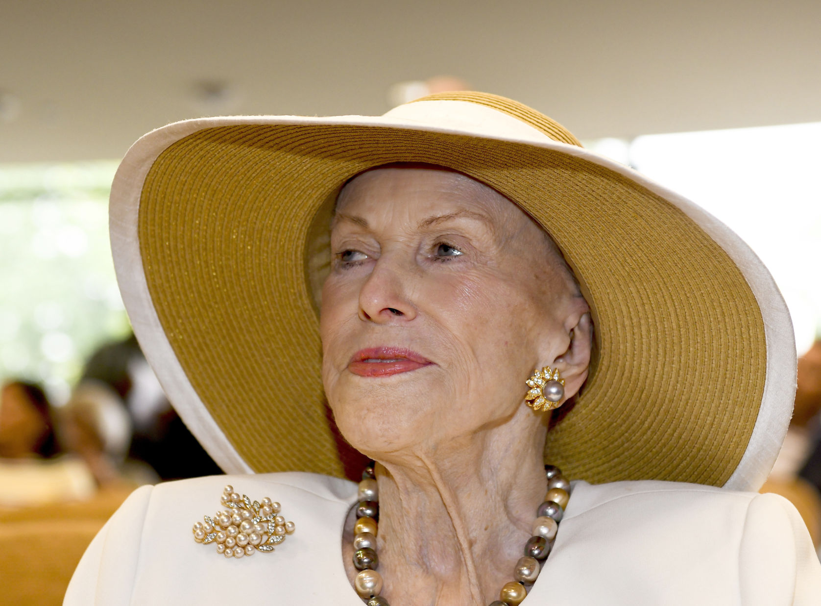 Obit-Marylou Whitney
